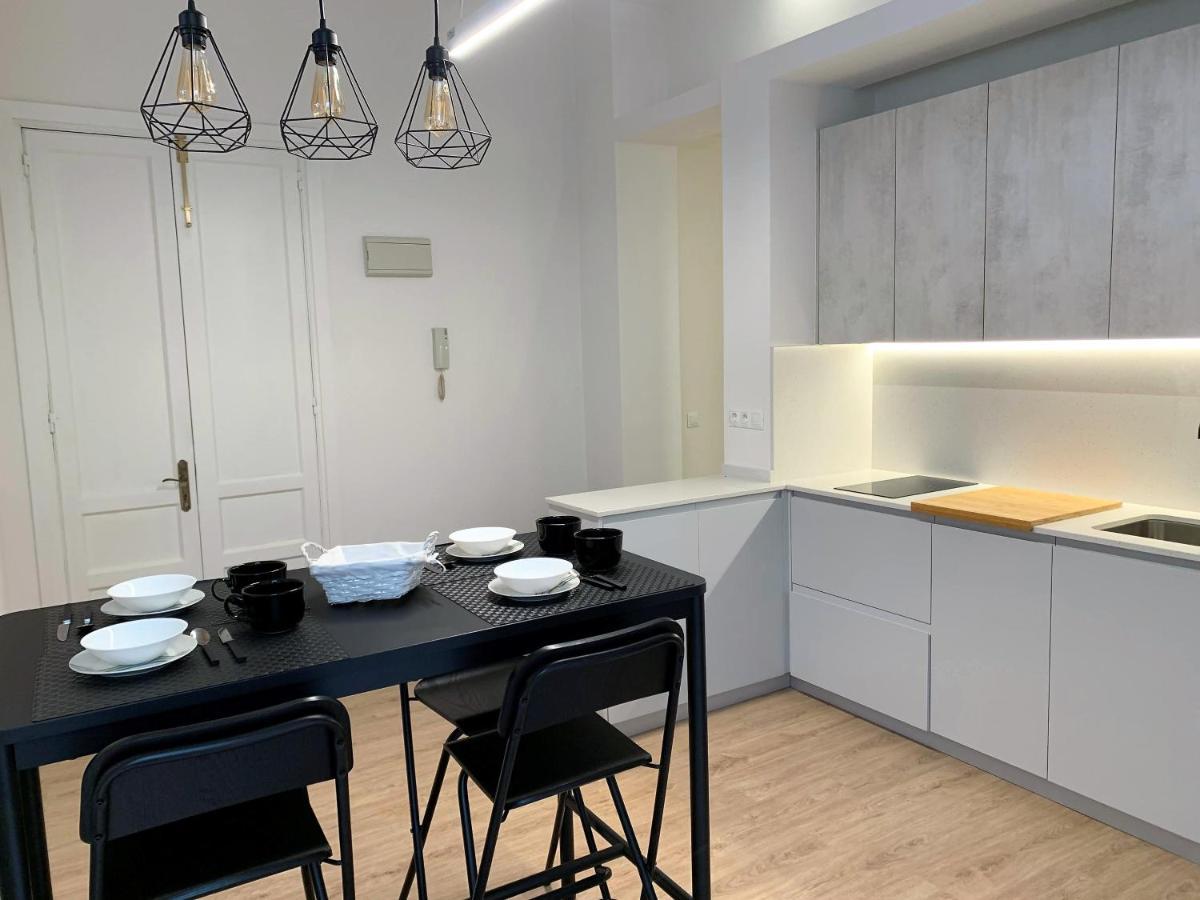 Apartamento Duplex Planta Baja Con Aparcamiento Gratuito En Palacio De Mijares Διαμέρισμα Llanes Εξωτερικό φωτογραφία